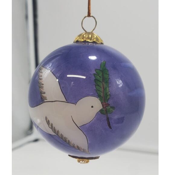VTG Pier 1 Li Bien Peace Dove Hand Painted Glass Ornament in Silk Box, EUC - Picture 2 of 7